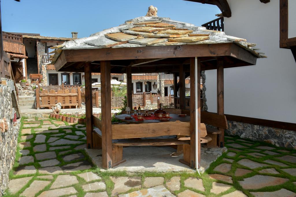 Complex Starite Kashti Hotel Medovo Exterior photo